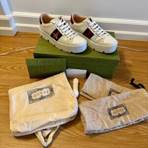 Gucci Calfskin Web Bee Embroidered Ace Platform Sneakers